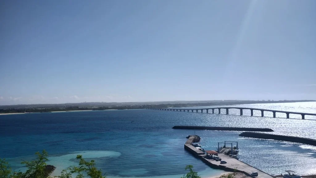 2024年4月3日の津波警報で避難した高台から見た宮古島