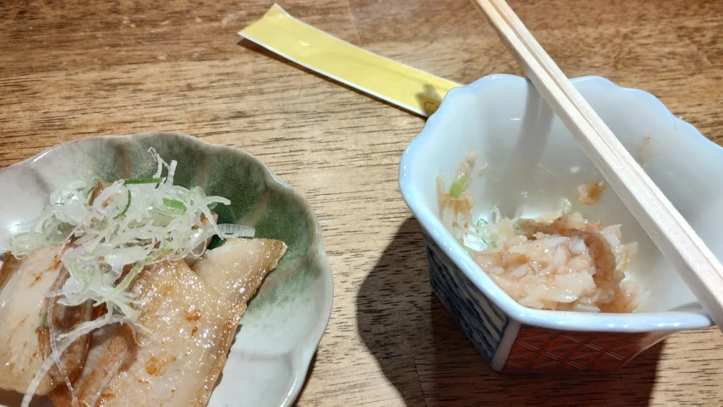 那覇のせんべろで食べた梅水晶