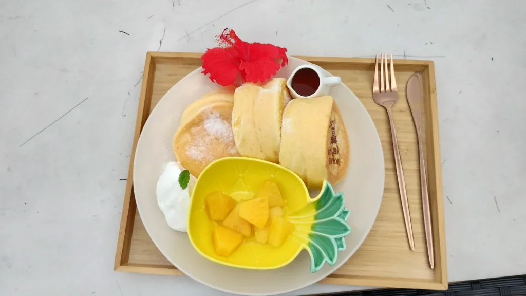 石垣マーケットで食べたパンケーキ